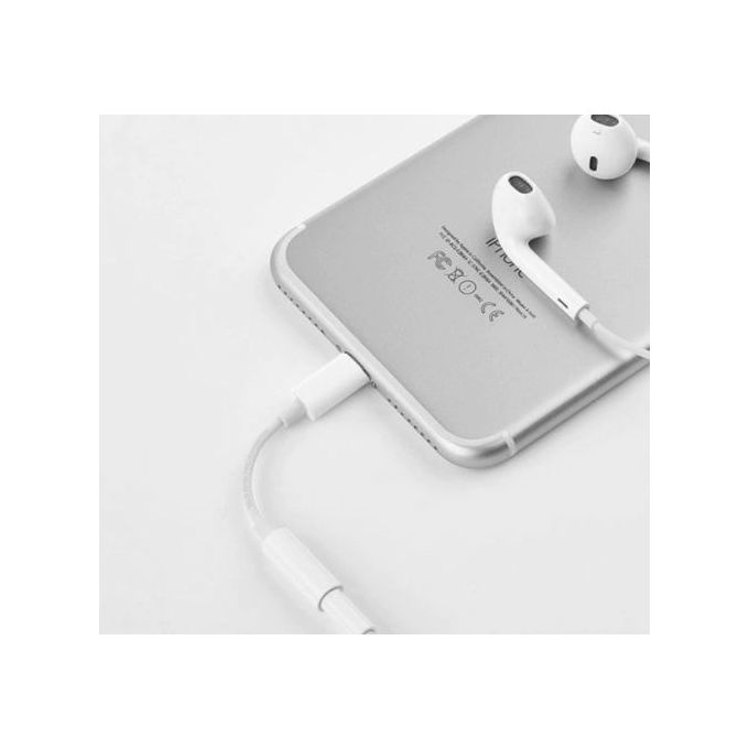 Adaptateur Jack Lightning Pour IPhone - Convertisseur Audio 3,5mm Avec Commande